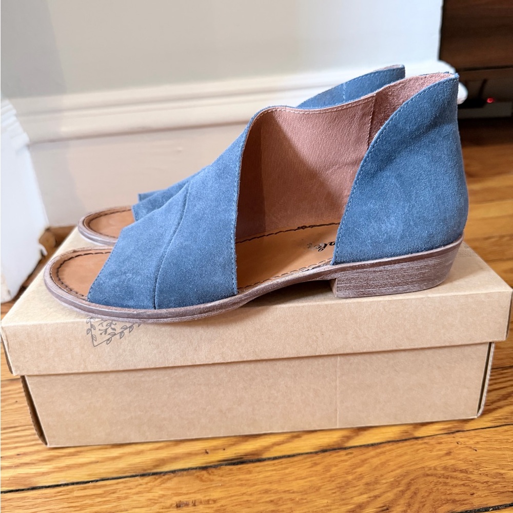 Free People Blue Suede Open-Toe Slide Sandals